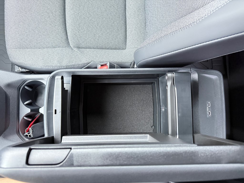 Toyota bZ XLE AWD / DEMO 2026 à Thetford Mines, Québec - 32 - w1024h768px