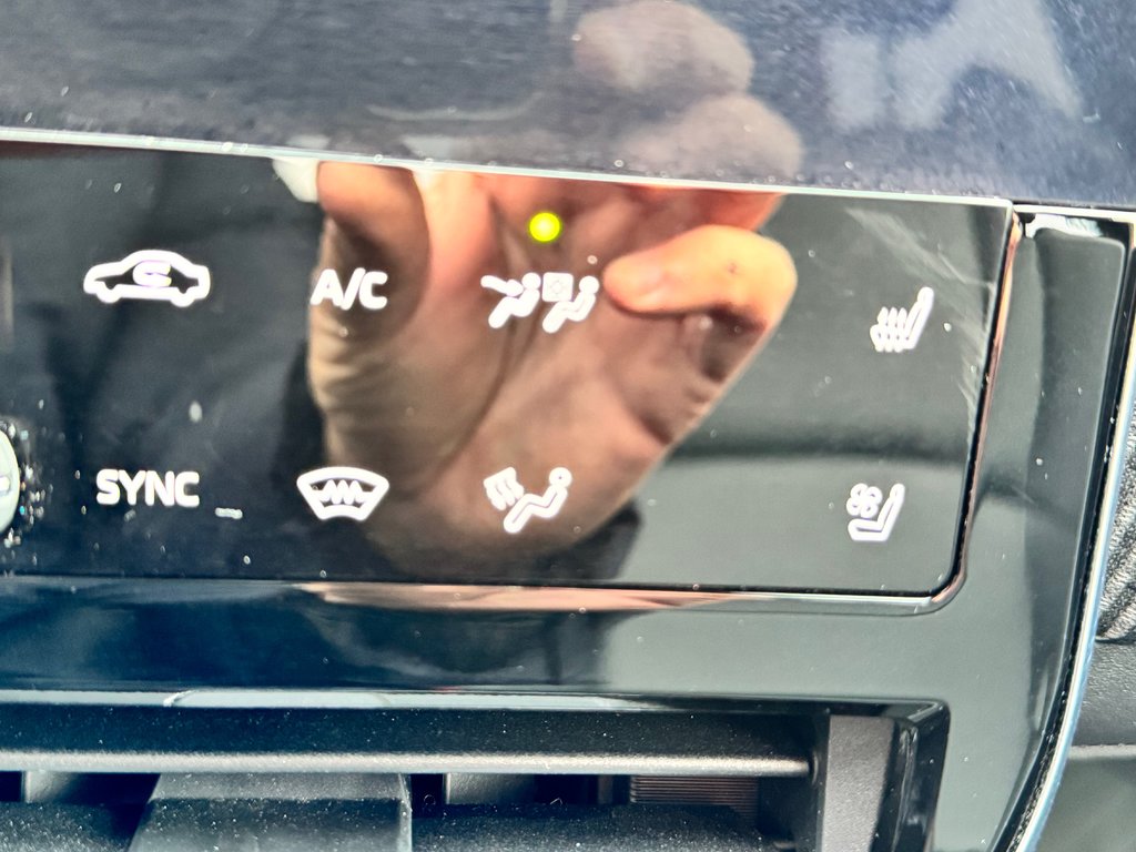 Toyota BZ4X XLE TECHNO 100% ÉLECTRIQUE / CERTIFIÉ / AWD - TRACTION INTÉGRALE 2023 à Thetford Mines, Québec - 44 - w1024h768px