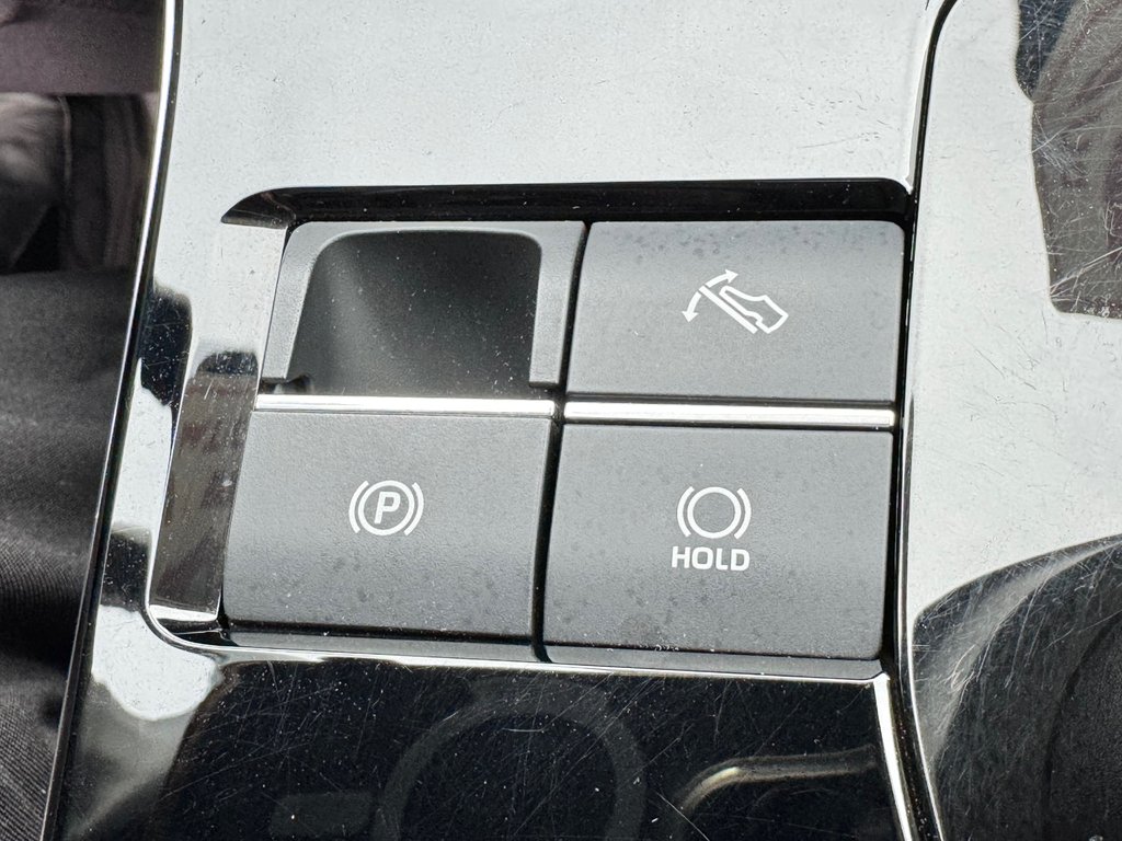 2023 Toyota BZ4X XLE TECHNO 100% ÉLECTRIQUE / CERTIFIÉ / AWD - TRACTION INTÉGRALE in Thetford Mines, Quebec - 50 - w1024h768px