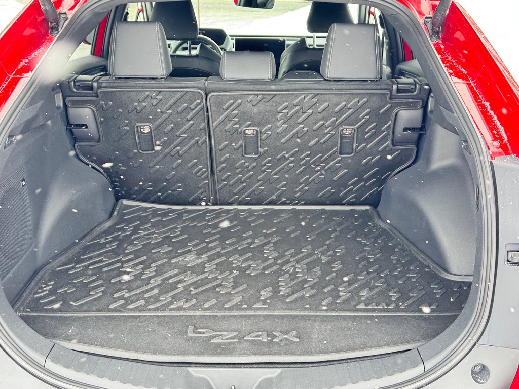 Toyota BZ4X XLE TECHNO 100% ÉLECTRIQUE / CERTIFIÉ / AWD - TRACTION INTÉGRALE 2023 à Thetford Mines, Québec - 56 - w1024h768px