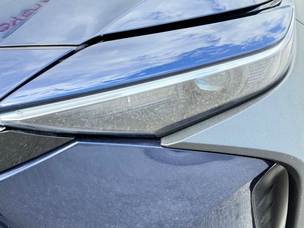 2023 Toyota bZ4X XLE AWD / TOIT PANO / PEA 19-09-28=100KM / in Thetford Mines, Quebec - 10 - w1024h768px