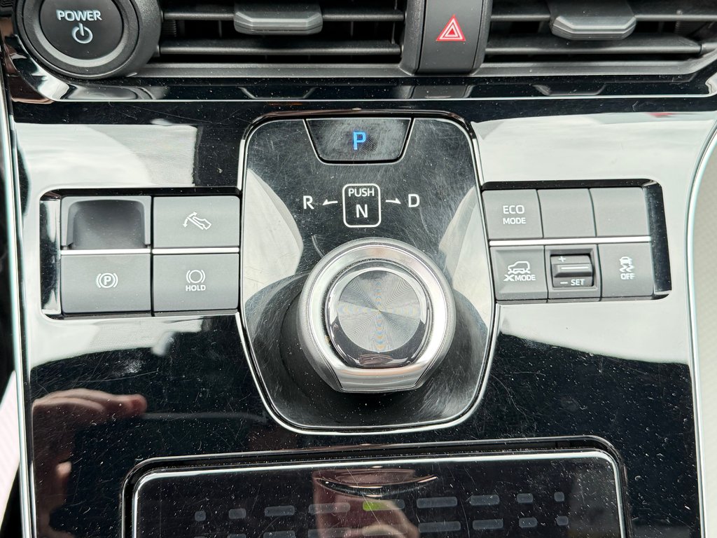 2023 Toyota bZ4X XLE AWD / TOIT PANO / PEA 19-09-28=100KM / in Thetford Mines, Quebec - 41 - w1024h768px