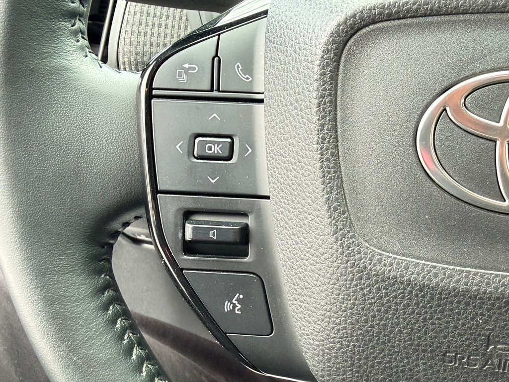 2023 Toyota bZ4X XLE AWD / TOIT PANO / PEA 19-09-28=100KM / in Thetford Mines, Quebec - 32 - w1024h768px