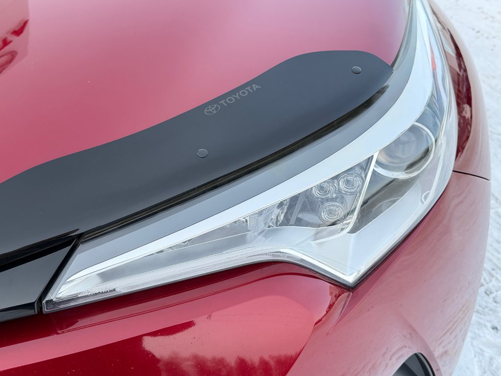 2018 Toyota C-HR XLE / TOIT BLANC HYPER RARE / TRÈS BAS KILOS / in Thetford Mines, Quebec - 10 - w1024h768px