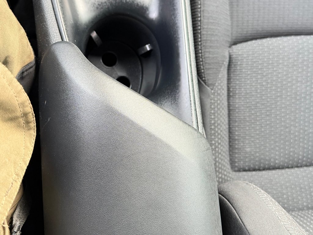 2018 Toyota C-HR XLE / TOIT BLANC HYPER RARE / TRÈS BAS KILOS / in Thetford Mines, Quebec - 47 - w1024h768px