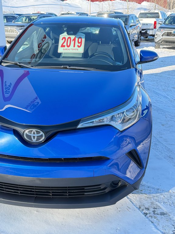 Toyota C-HR XLE / BAS KILOS / TRÈS ÉCONOMIQUE / 2019 à Thetford Mines, Québec - 8 - w1024h768px