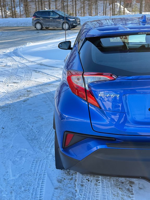 Toyota C-HR XLE / BAS KILOS / TRÈS ÉCONOMIQUE / 2019 à Thetford Mines, Québec - 15 - w1024h768px