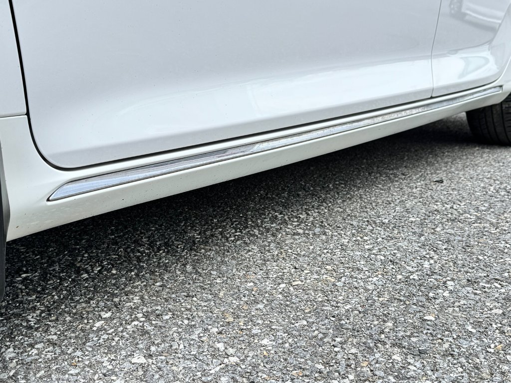 Toyota Camry LE / BEAU COMME UN COEUR / ULTRA FIABLE / 2013 à Thetford Mines, Québec - 17 - w1024h768px