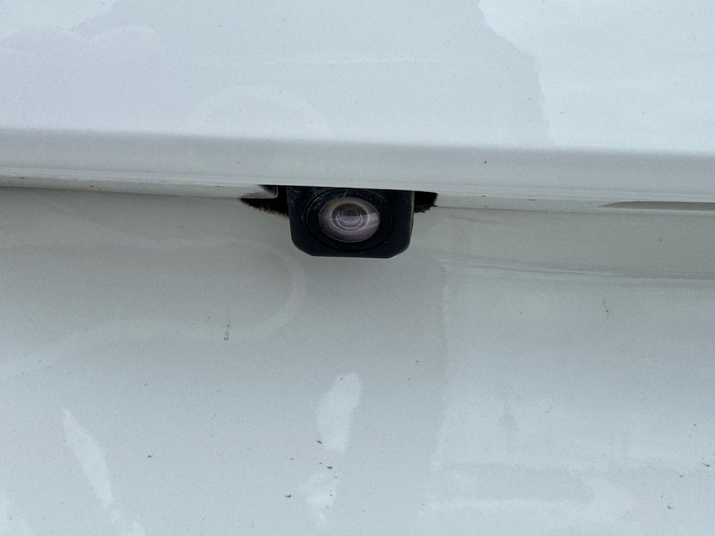 Toyota Camry LE / BEAU COMME UN COEUR / ULTRA FIABLE / 2013 à Thetford Mines, Québec - 20 - w1024h768px