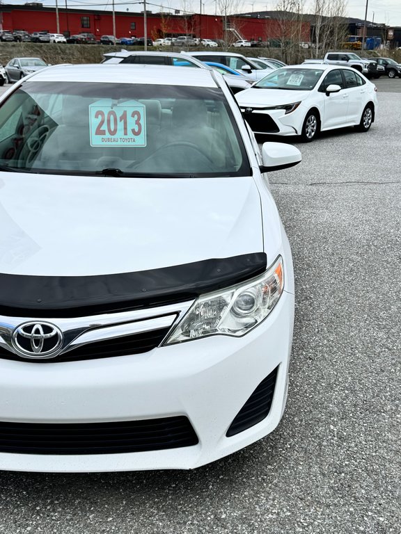 Toyota Camry LE / BEAU COMME UN COEUR / ULTRA FIABLE / 2013 à Thetford Mines, Québec - 8 - w1024h768px