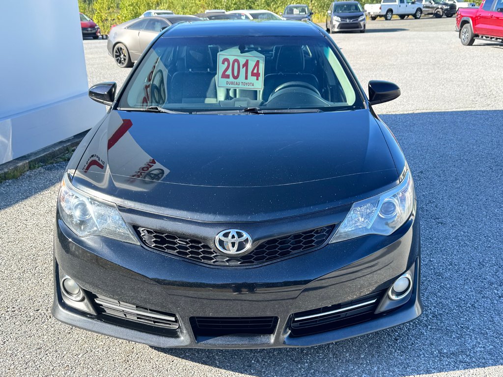 Toyota Camry  2014 à Thetford Mines, Québec - 2 - w1024h768px