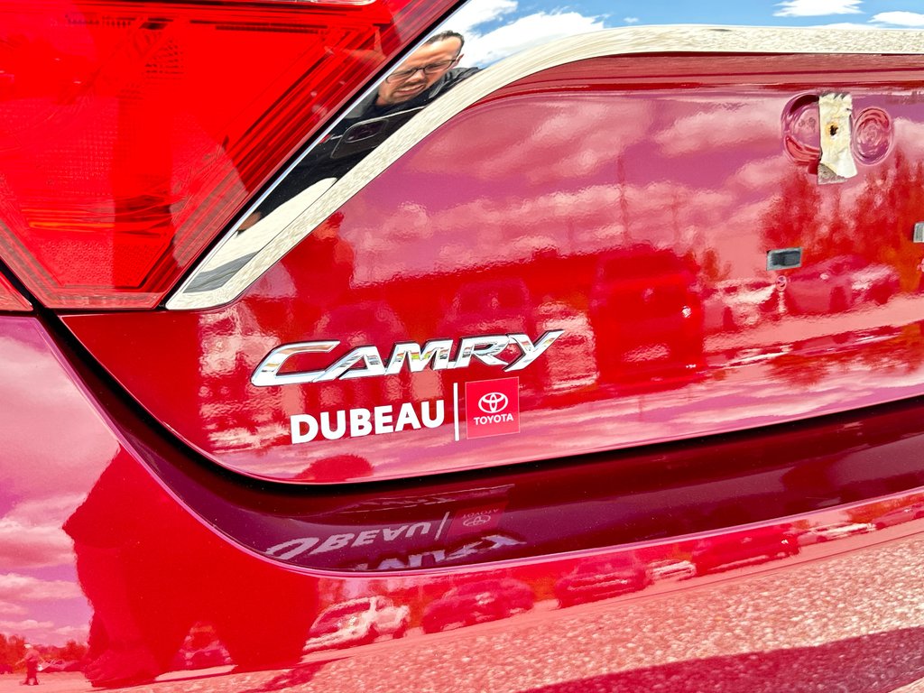 Toyota Camry XSE V6 / HYPER RARE !!! TRÈS BAS KILOS / GO!!! / 2015 à Thetford Mines, Québec - 22 - w1024h768px