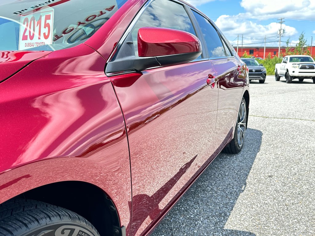 Toyota Camry XSE V6 / HYPER RARE !!! TRÈS BAS KILOS / GO!!! / 2015 à Thetford Mines, Québec - 17 - w1024h768px