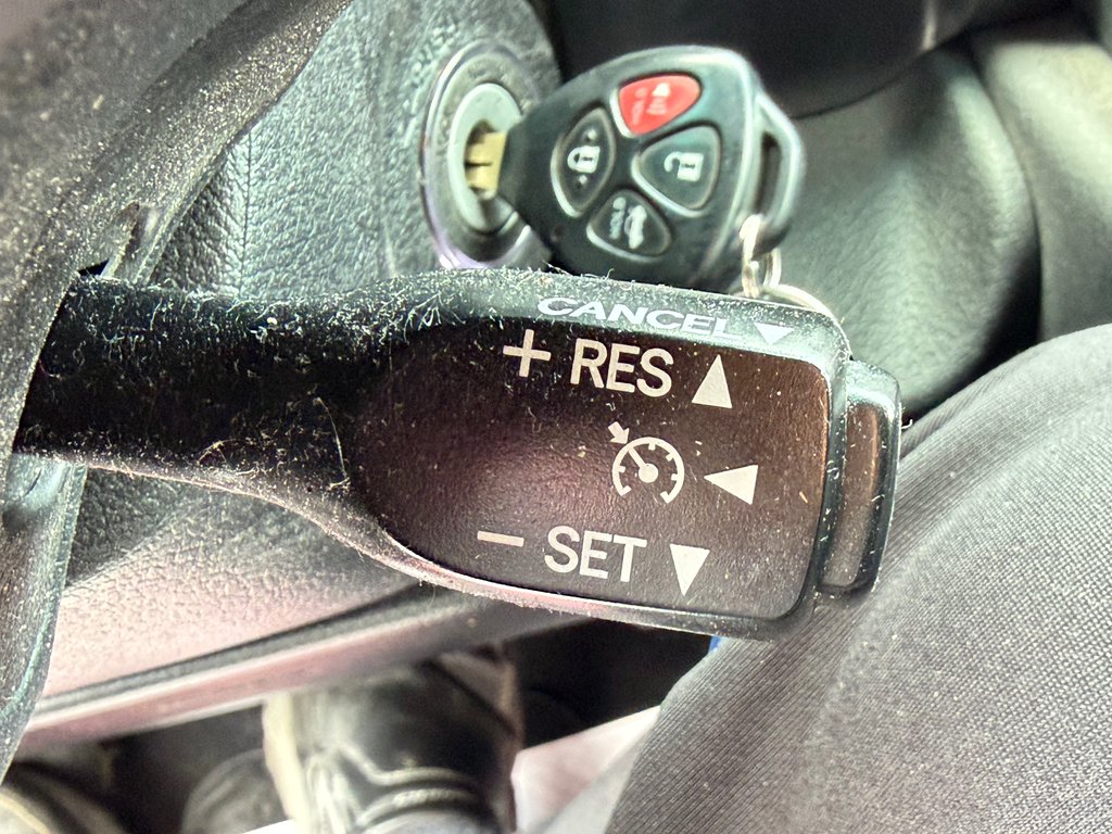 Toyota Camry SE / AUTOM / PRIX IMBATTABLE !!!!! / 2017 à Thetford Mines, Québec - 36 - w1024h768px