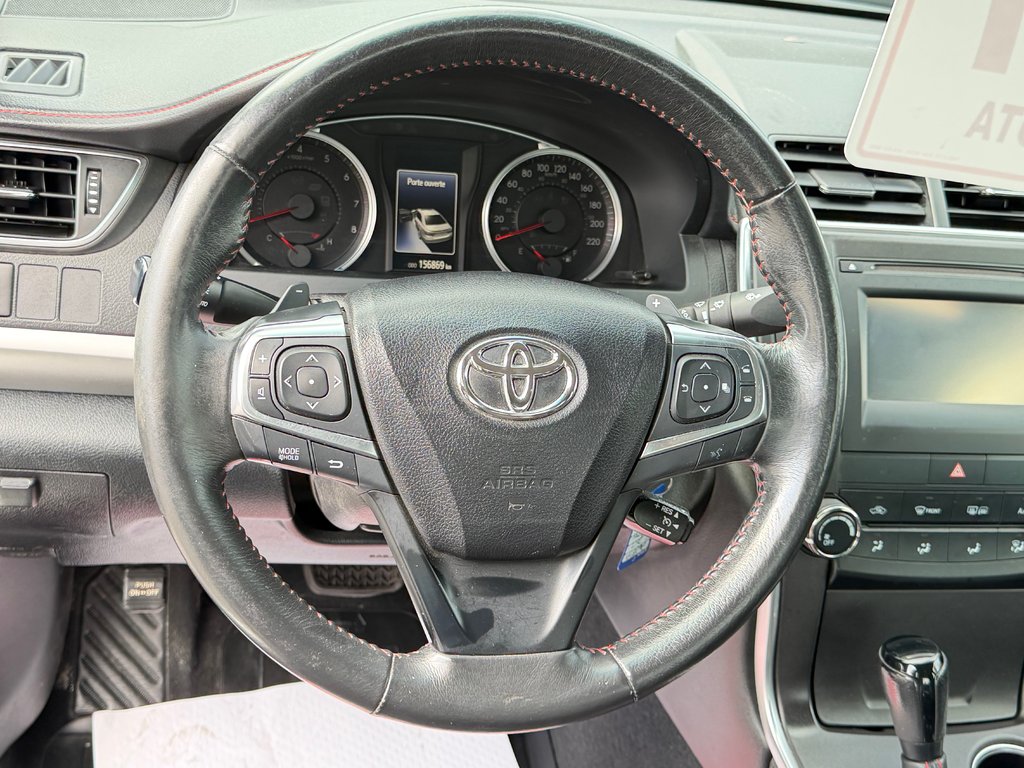 Toyota Camry SE / AUTOM / PRIX IMBATTABLE !!!!! / 2017 à Thetford Mines, Québec - 32 - w1024h768px