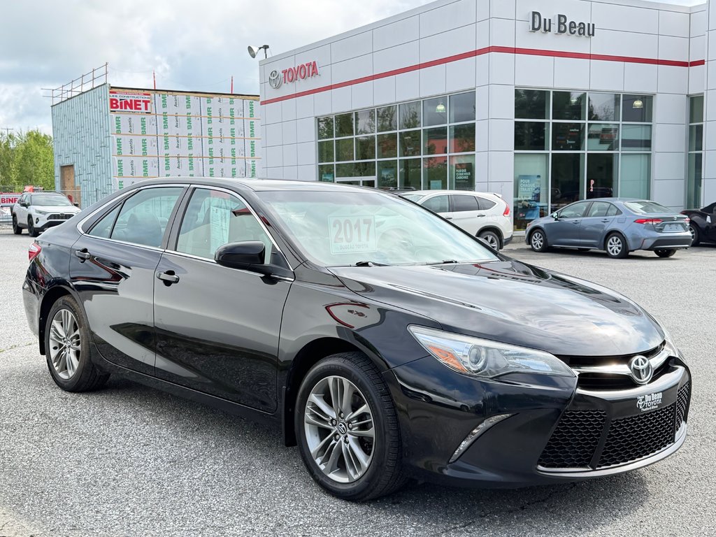 Toyota Camry SE / AUTOM / PRIX IMBATTABLE !!!!! / 2017 à Thetford Mines, Québec - 3 - w1024h768px