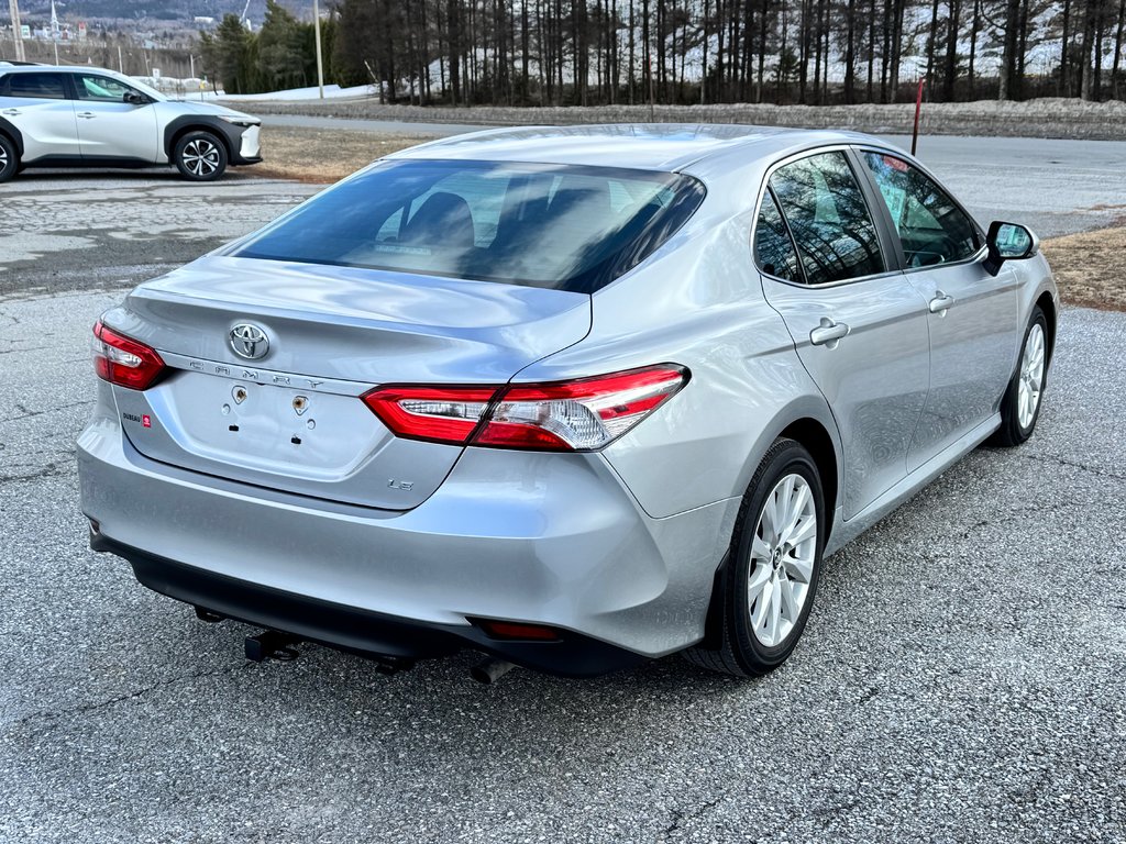 Toyota Camry LE / TRÈS BAS KILOS /  FIABILITÉ GARANTIE / 2018 à Thetford Mines, Québec - 4 - w1024h768px
