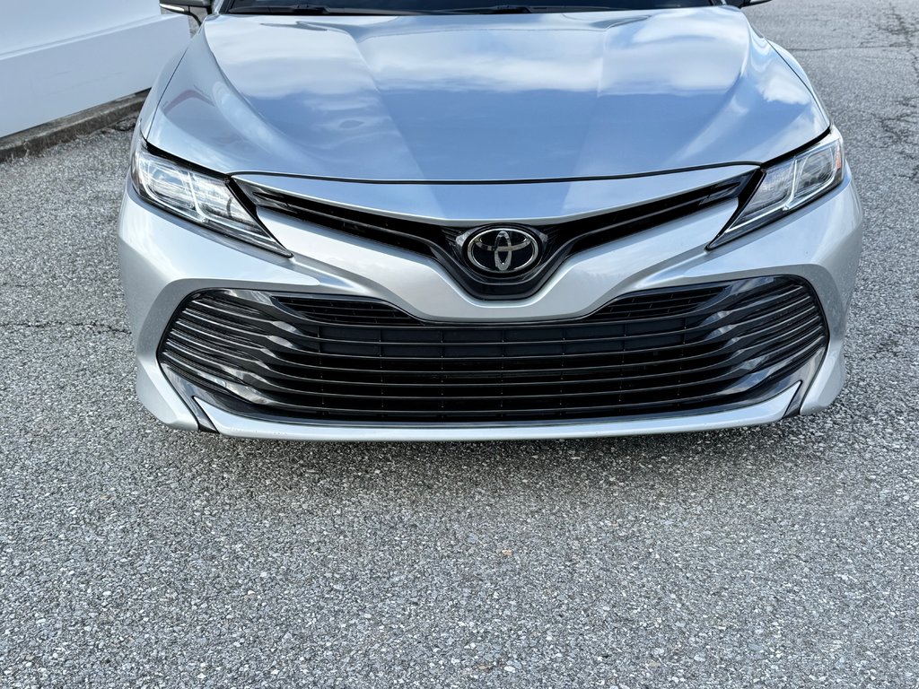 Toyota Camry LE / TRÈS BAS KILOS /  FIABILITÉ GARANTIE / 2018 à Thetford Mines, Québec - 12 - w1024h768px