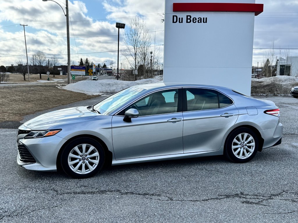 Toyota Camry LE / TRÈS BAS KILOS /  FIABILITÉ GARANTIE / 2018 à Thetford Mines, Québec - 7 - w1024h768px
