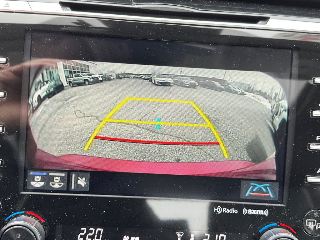 2019 Toyota Camry HYBRIDE SE / GROUPE AMÉLIORÉ / MAGS 18 / ANGLES MORT ET +++ / in Thetford Mines, Quebec - 46 - w1024h768px