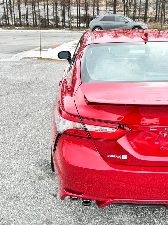 2019 Toyota Camry HYBRIDE SE / GROUPE AMÉLIORÉ / MAGS 18 / ANGLES MORT ET +++ / in Thetford Mines, Quebec - 22 - w1024h768px