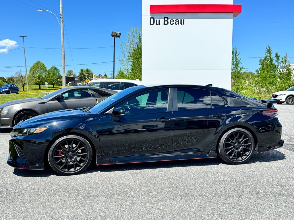 Toyota Camry XSE / TRD / ENTREE AIR / 1 SEUL PROPRIETAIRE / JAMAIS SORTI L’HIVER / COMME NEUF 2020 à Thetford Mines, Québec - 8 - w1024h768px