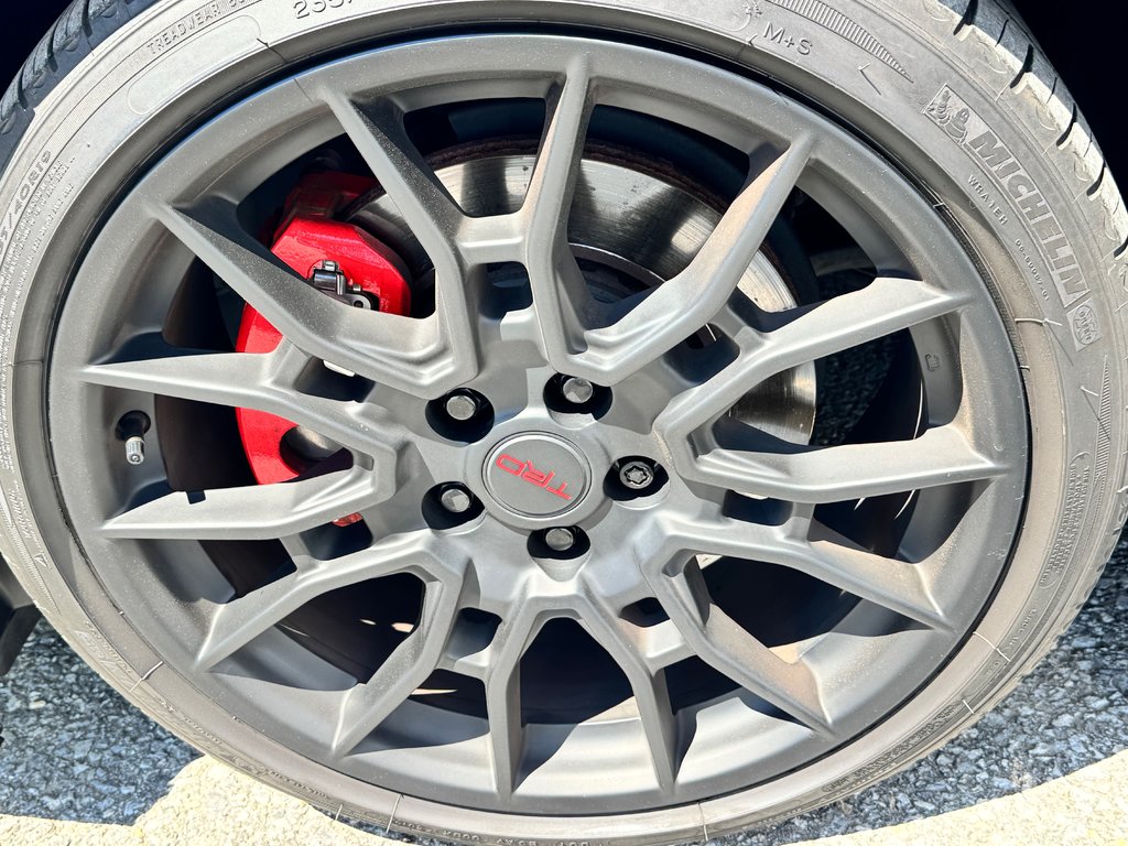 Toyota Camry XSE / TRD / ENTREE AIR / 1 SEUL PROPRIETAIRE / JAMAIS SORTI L’HIVER / COMME NEUF 2020 à Thetford Mines, Québec - 15 - w1024h768px