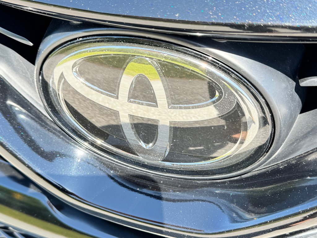 Toyota Camry XSE / TRD / ENTREE AIR / 1 SEUL PROPRIETAIRE / JAMAIS SORTI L’HIVER / COMME NEUF 2020 à Thetford Mines, Québec - 12 - w1024h768px