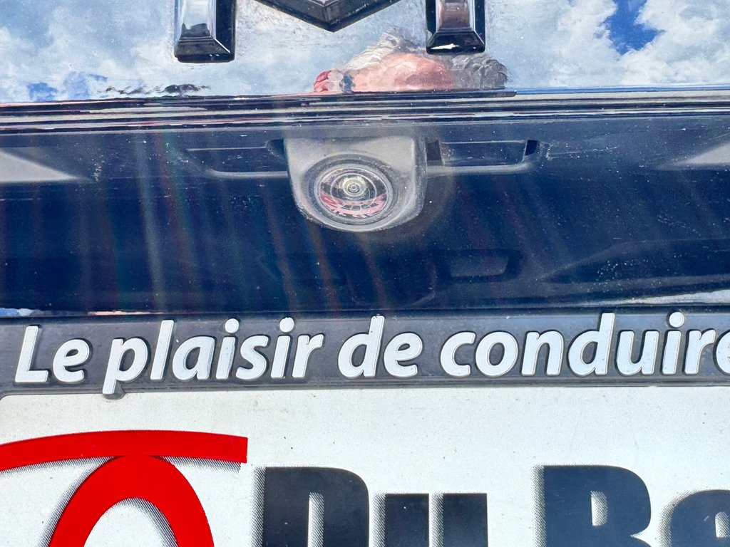 Toyota Camry XSE / TRD / ENTREE AIR / 1 SEUL PROPRIETAIRE / JAMAIS SORTI L’HIVER / COMME NEUF 2020 à Thetford Mines, Québec - 22 - w1024h768px