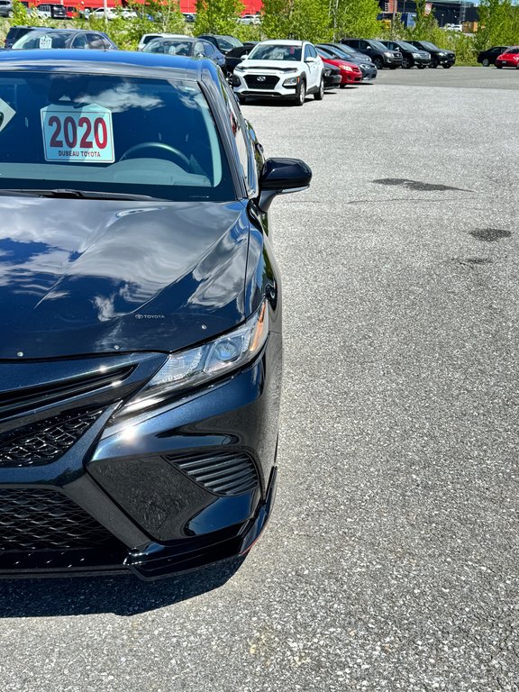 Toyota Camry XSE / TRD / ENTREE AIR / 1 SEUL PROPRIETAIRE / JAMAIS SORTI L’HIVER / COMME NEUF 2020 à Thetford Mines, Québec - 10 - w1024h768px