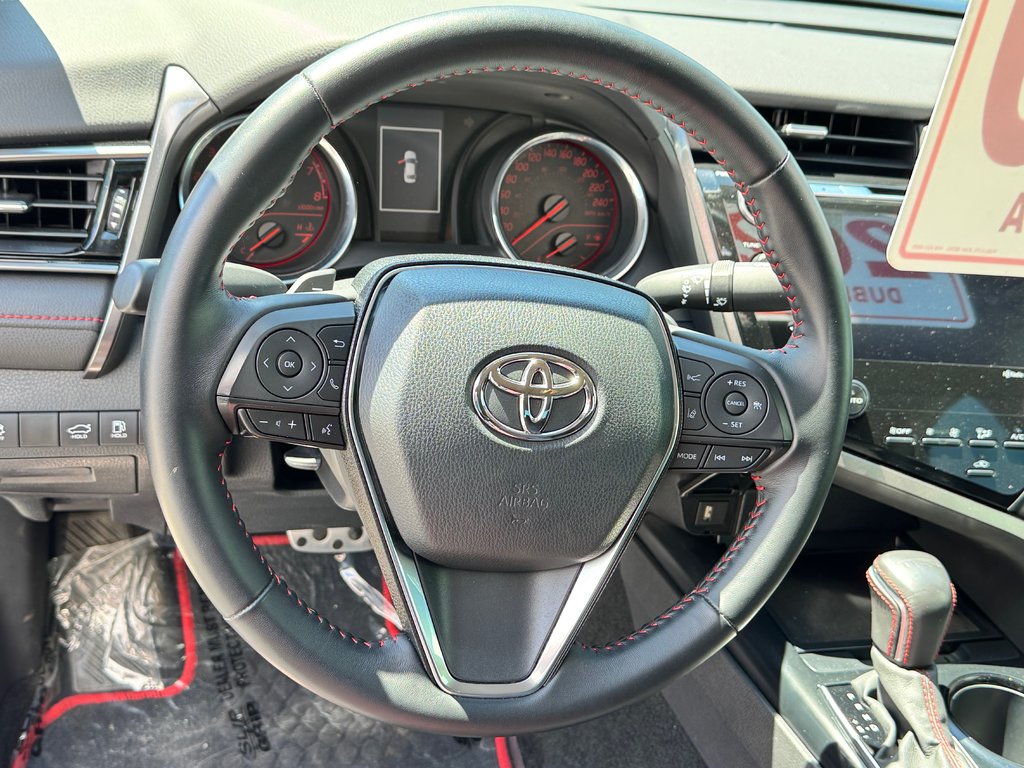 Toyota Camry XSE / TRD / ENTREE AIR / 1 SEUL PROPRIETAIRE / JAMAIS SORTI L’HIVER / COMME NEUF 2020 à Thetford Mines, Québec - 38 - w1024h768px