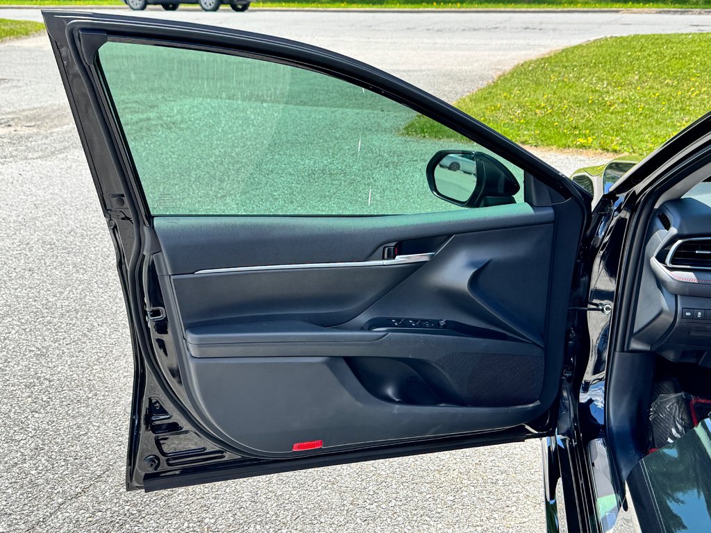 Toyota Camry XSE / TRD / ENTREE AIR / 1 SEUL PROPRIETAIRE / JAMAIS SORTI L’HIVER / COMME NEUF 2020 à Thetford Mines, Québec - 26 - w1024h768px