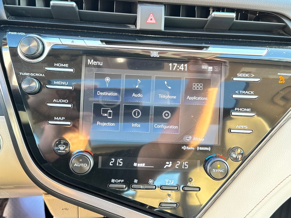2020 Toyota Camry XLE V6 / HYPER RARE UN V6 / A QUI LA CHANCE ? / in Thetford Mines, Quebec - 42 - w1024h768px