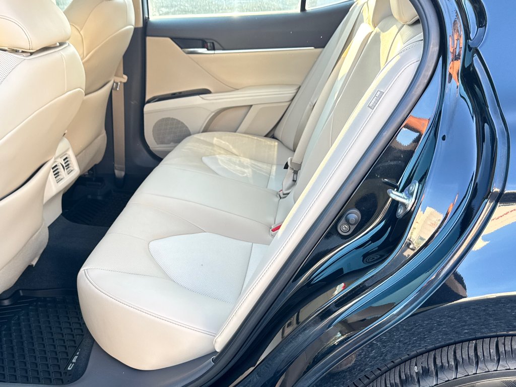 2020 Toyota Camry XLE V6 / HYPER RARE UN V6 / A QUI LA CHANCE ? / in Thetford Mines, Quebec - 62 - w1024h768px