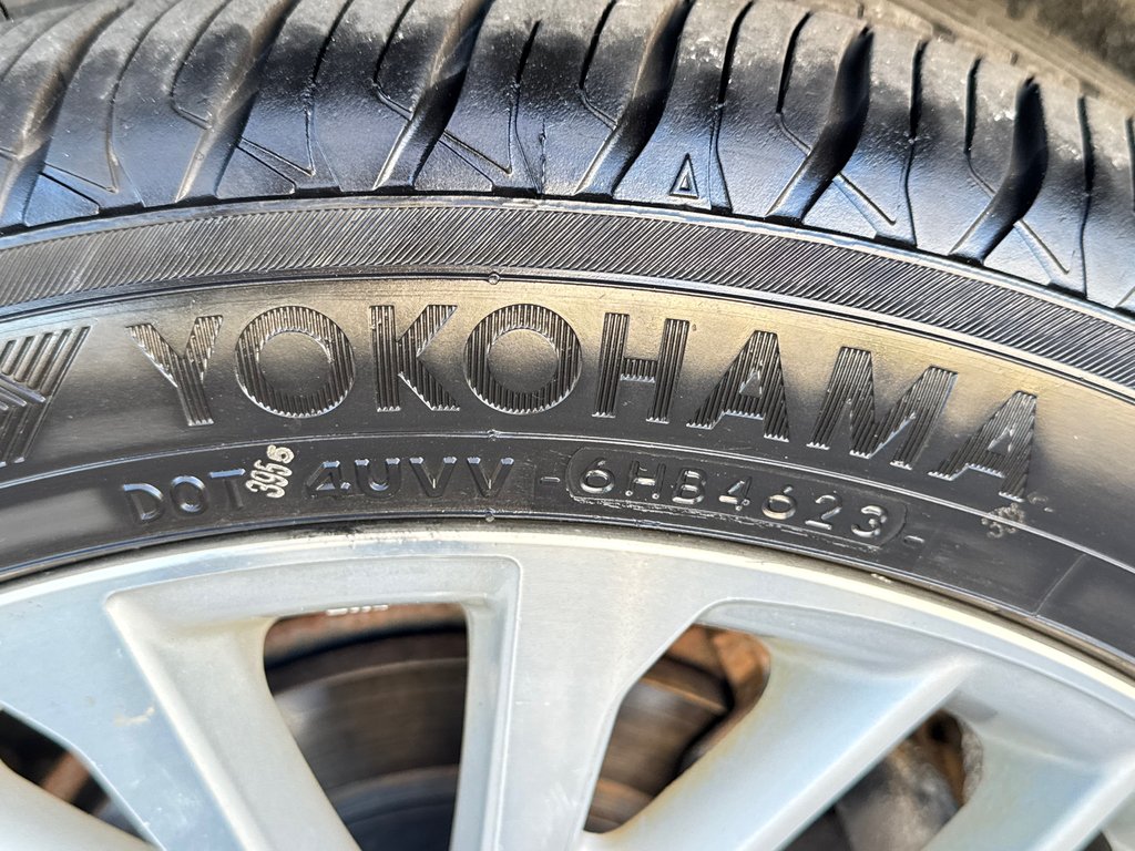 2020 Toyota Camry XLE V6 / HYPER RARE UN V6 / A QUI LA CHANCE ? / in Thetford Mines, Quebec - 18 - w1024h768px