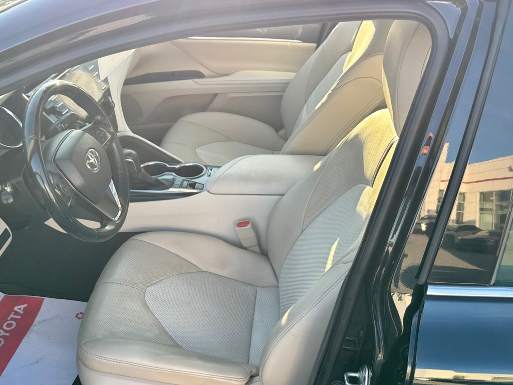 2020 Toyota Camry XLE V6 / HYPER RARE UN V6 / A QUI LA CHANCE ? / in Thetford Mines, Quebec - 29 - w1024h768px