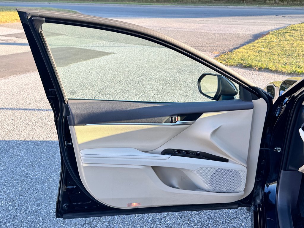 2020 Toyota Camry XLE V6 / HYPER RARE UN V6 / A QUI LA CHANCE ? / in Thetford Mines, Quebec - 27 - w1024h768px