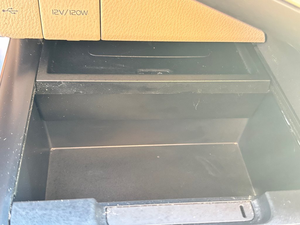 2020 Toyota Camry XLE V6 / HYPER RARE UN V6 / A QUI LA CHANCE ? / in Thetford Mines, Quebec - 48 - w1024h768px