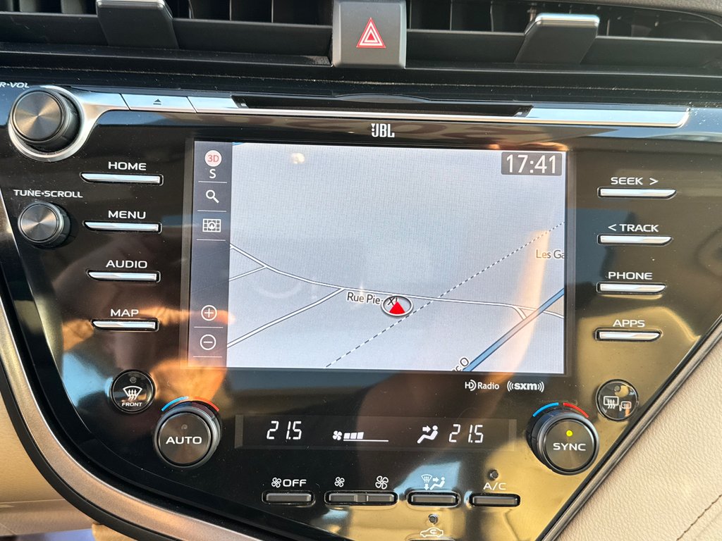 2020 Toyota Camry XLE V6 / HYPER RARE UN V6 / A QUI LA CHANCE ? / in Thetford Mines, Quebec - 44 - w1024h768px