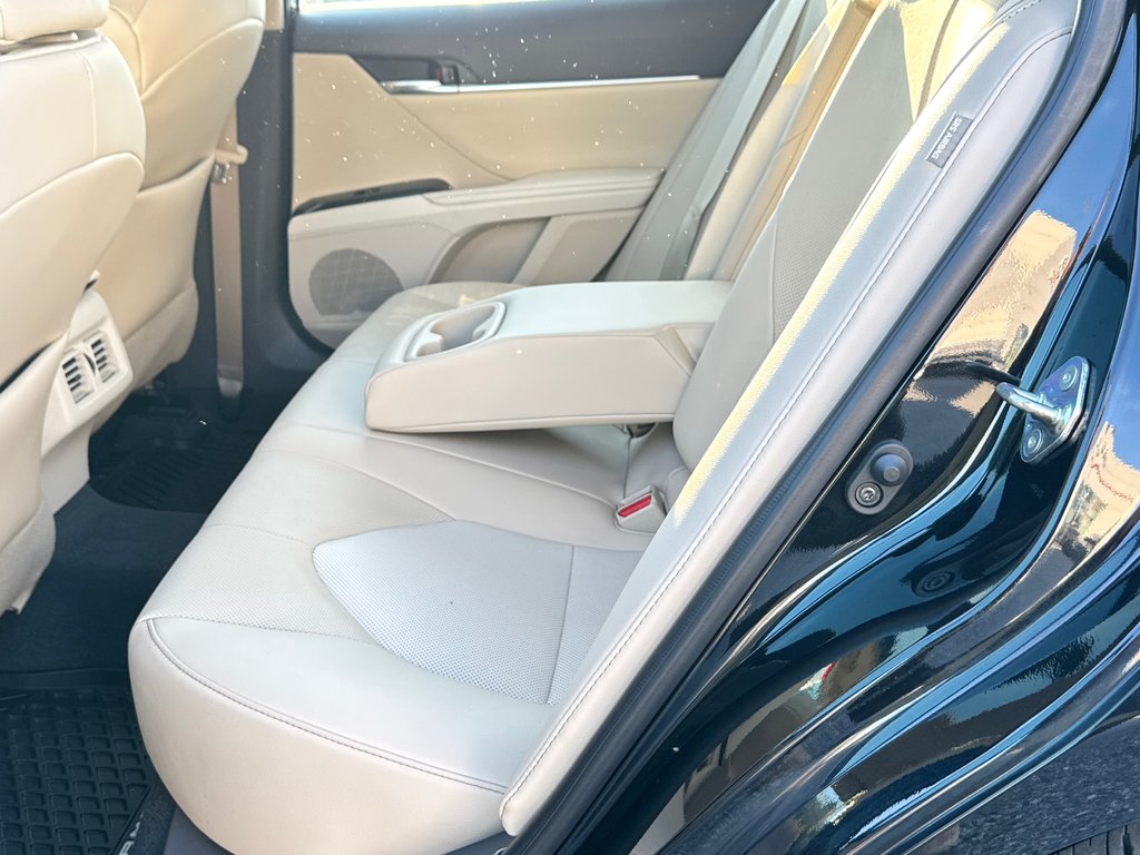 2020 Toyota Camry XLE V6 / HYPER RARE UN V6 / A QUI LA CHANCE ? / in Thetford Mines, Quebec - 63 - w1024h768px