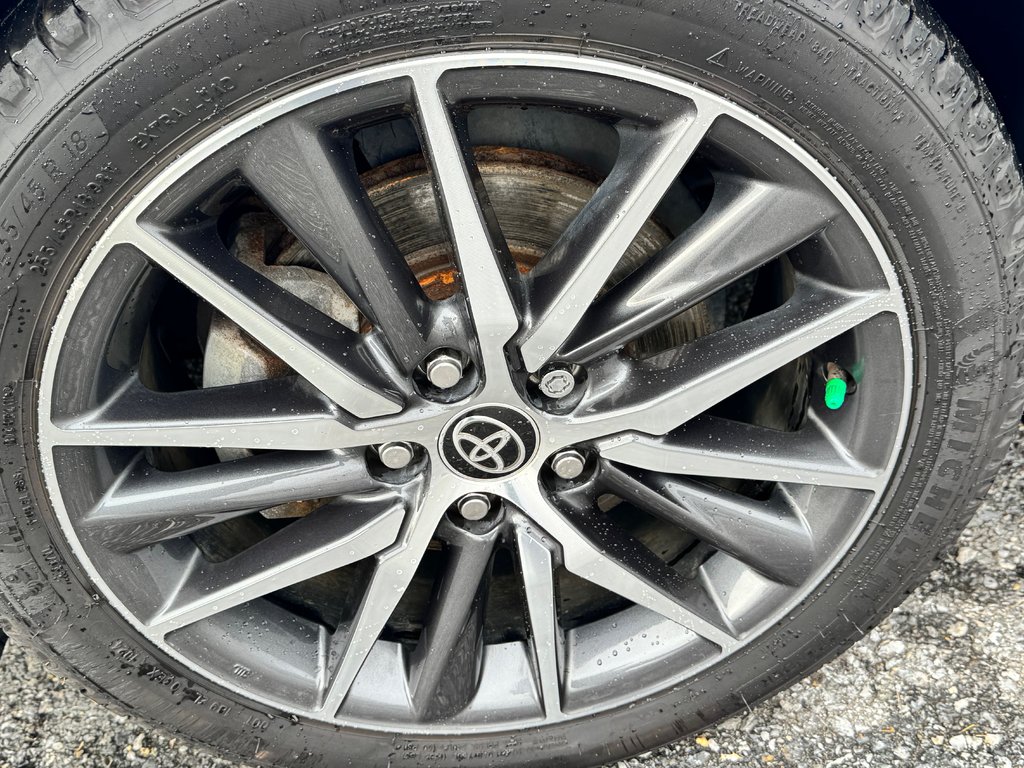 2021 Toyota Camry HYBRIDE XLE / LA VERSION LA PLUS CHÈRE EN 2021 / in Thetford Mines, Quebec - 16 - w1024h768px