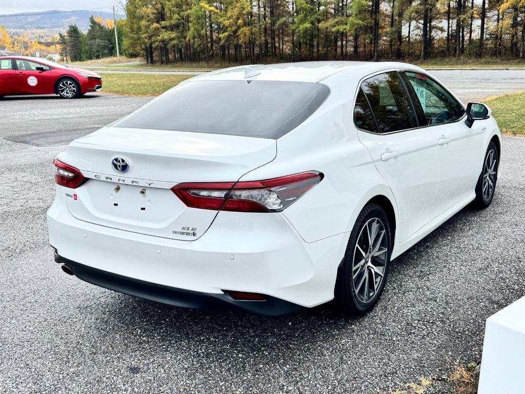 2021 Toyota Camry HYBRIDE XLE / LA VERSION LA PLUS CHÈRE EN 2021 / in Thetford Mines, Quebec - 4 - w1024h768px