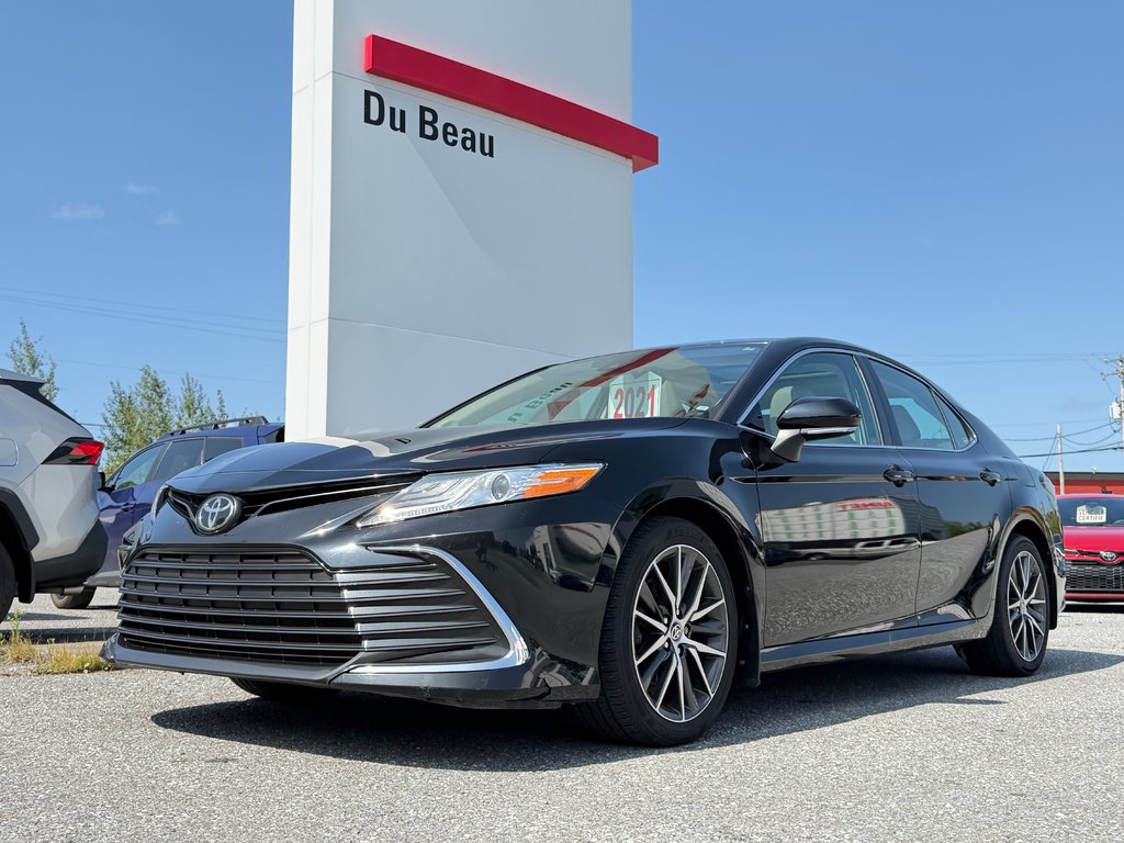 Toyota Camry XLE AWD /BAS KILO/ 1 SEUL PROPRIO 2021 à Thetford Mines, Québec - 1 - w1024h768px
