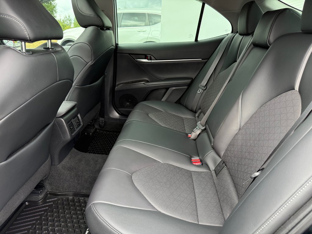 Toyota Camry Hybrid XSE / SUPER LOOK / IMPECCABLE / HYBRIDE 2022 à Thetford Mines, Québec - 37 - w1024h768px