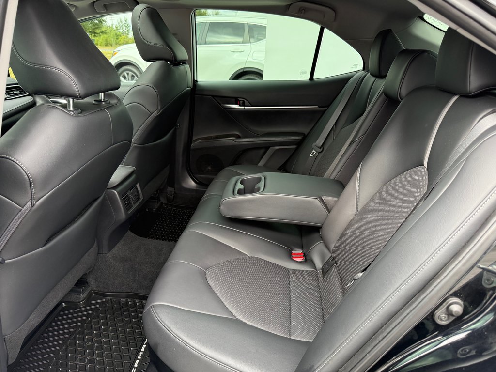 Toyota Camry Hybrid XSE / SUPER LOOK / IMPECCABLE / HYBRIDE 2022 à Thetford Mines, Québec - 38 - w1024h768px