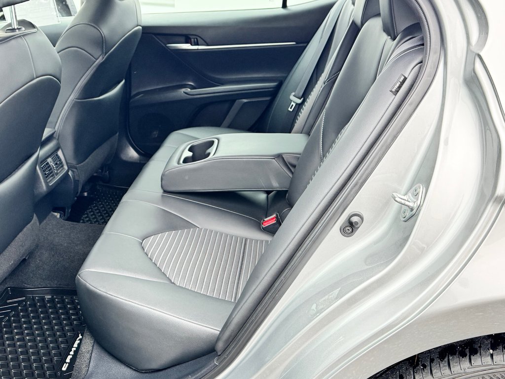 Toyota Camry SE + TOIT + MAGS 18 / PEA 27-03-28=100KM / 2023 à Thetford Mines, Québec - 61 - w1024h768px