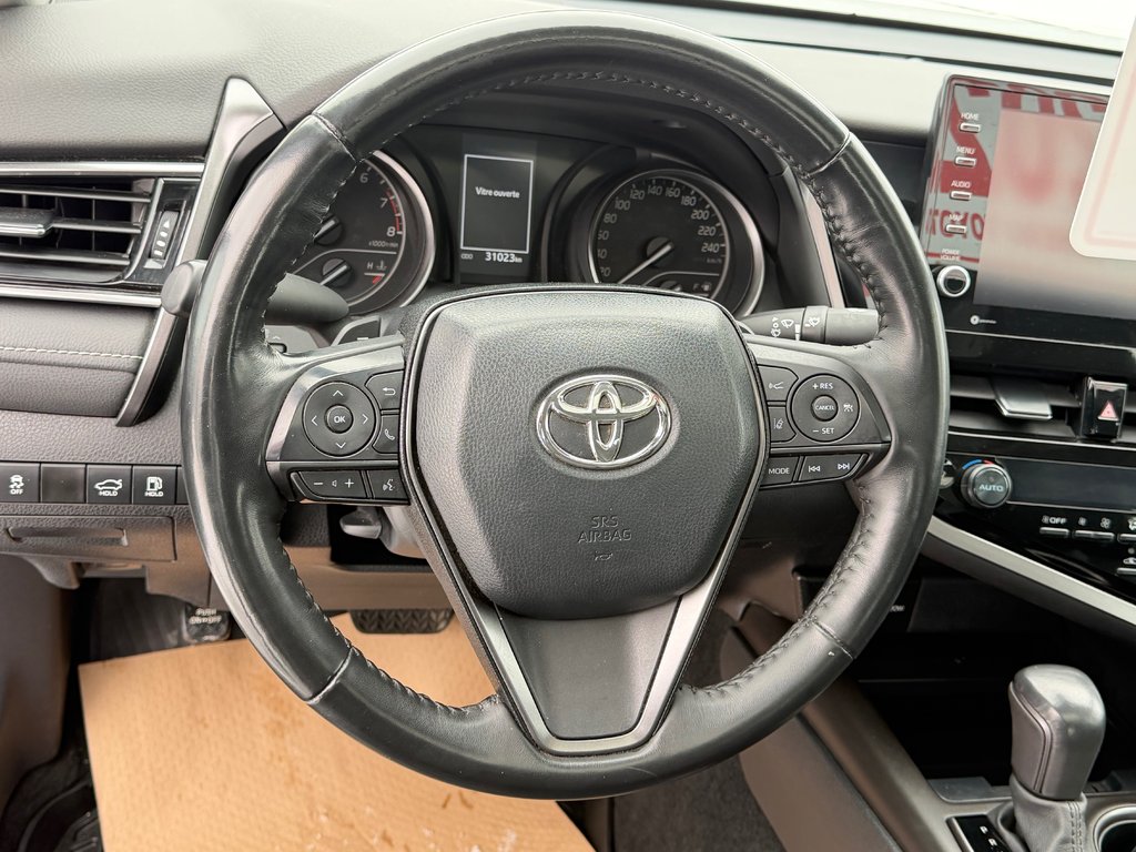 2023 Toyota Camry SE + TOIT + MAGS 18 / PEA 27-03-28=100KM / in Thetford Mines, Quebec - 37 - w1024h768px