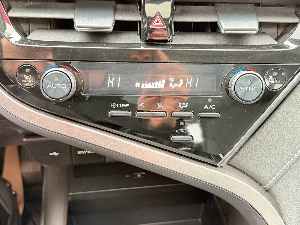 2023 Toyota Camry SE + TOIT + MAGS 18 / PEA 27-03-28=100KM / in Thetford Mines, Quebec - 47 - w1024h768px