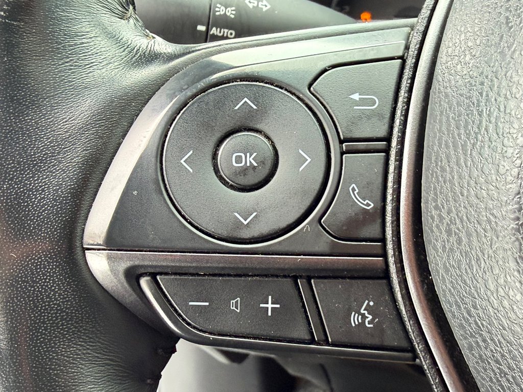 2023 Toyota Camry SE + TOIT + MAGS 18 / PEA 27-03-28=100KM / in Thetford Mines, Quebec - 39 - w1024h768px