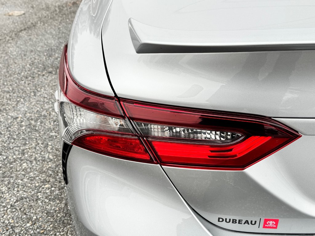 Toyota Camry SE + TOIT + MAGS 18 / PEA 27-03-28=100KM / 2023 à Thetford Mines, Québec - 23 - w1024h768px